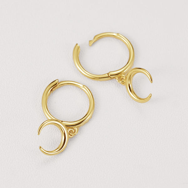 FE2214 925 Sterling Silver Smooth Horn Dangle Earrings