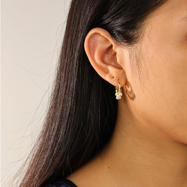 FE2424 925 Sterling Silver Shell Pearl Dangle Hoop Earrings