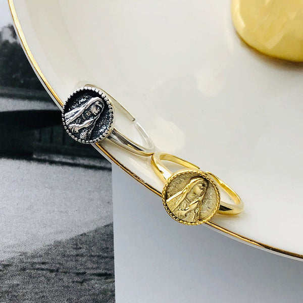 FJ0993 925 Sterling Silver Coin Embossed Figure Ring