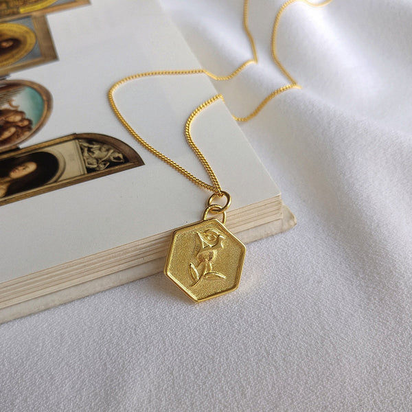 FX1057 925 Sterling Silver Hexagon Engraved Rose Necklace