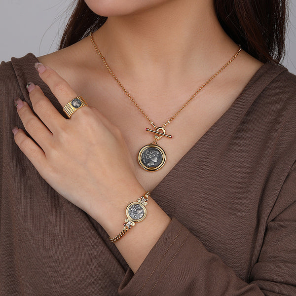 FX1079 925 Sterling Silver Portrait Coin Pendant Necklace