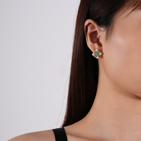 FE2657 925 Sterling Silver Vintage Embossed Bird Coin Stud Earrings