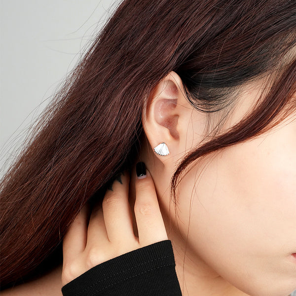FE2681 925 Sterling Silver Simple Shell Stud Earrings