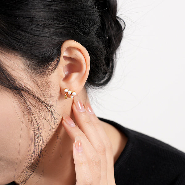 FE2654 925 Sterling Silver Temperament Five-pointed Star Shell Pearl Stud Earrings