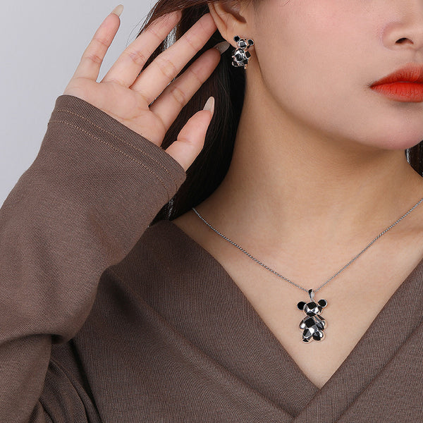 FX1143 925 Sterling Silver Checkerboard Bear Pendant Necklace