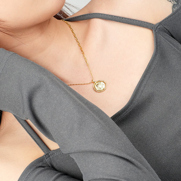 FX0988 925 Sterling Silver Embossed Ancient Coin Portrait Necklace