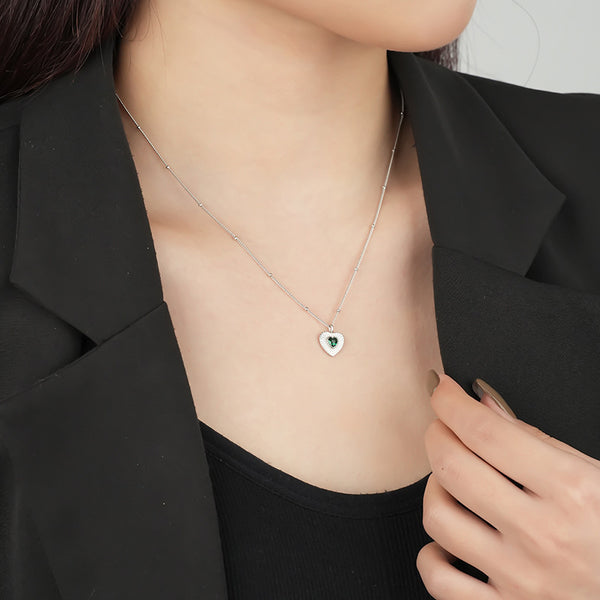 FX0996 925 Sterling Silver Vintage Emerald Heart Necklace