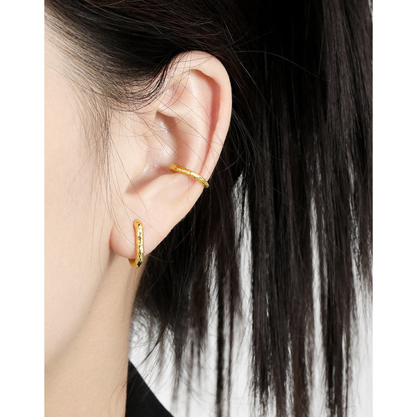 RHE1335 925 Sterling Silver Textured Geometric Oval Hoop Earrings