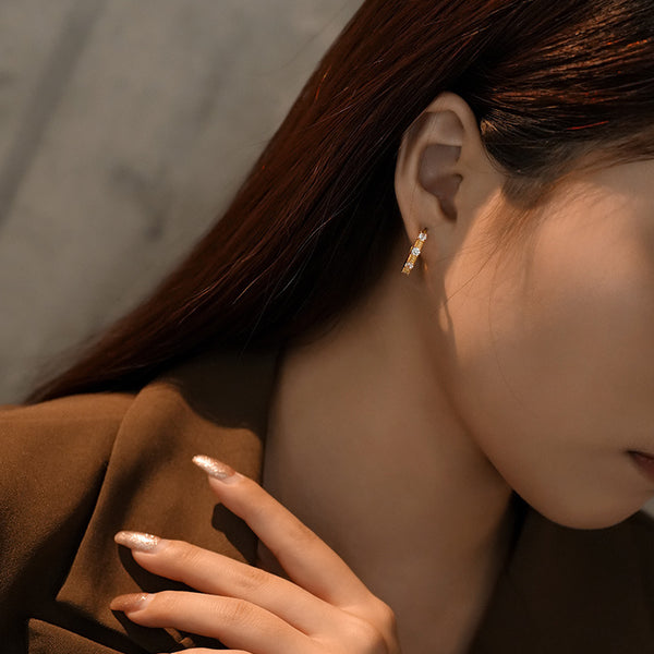 FE3066 925 Sterling Silver Modern CZ Hoop Earring