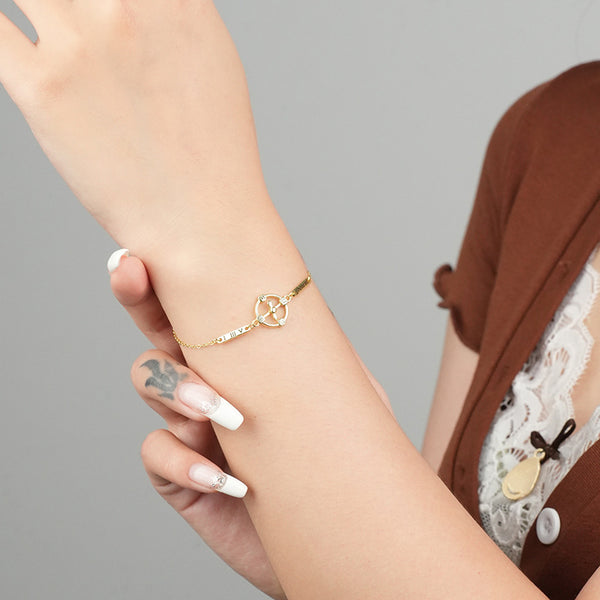 FS0367 925 Sterling Silver Vintage Roman Numeral Hands Bracelet