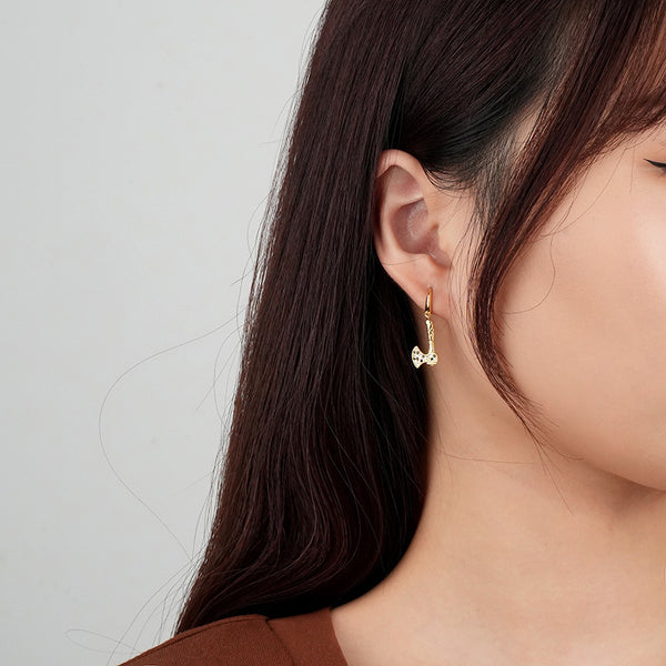 FE2527 925 Sterling Silver Asymmetry Axe CZ Stone Dangle Hoop Earring