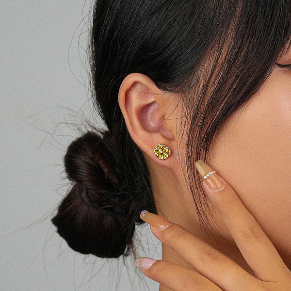 FE2572 925 Sterling Silver Retro Woven Mesh Round Stud Earring