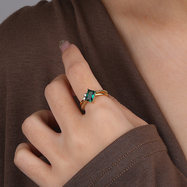 FJ0869 925 Sterling Silver Green CZ Ring