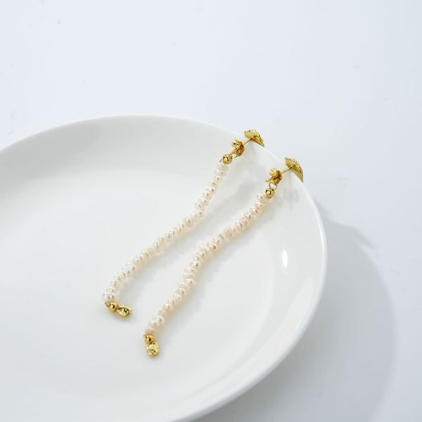 FE2652 925 Sterliang Silver Vintage Lion Long Rice Pearl Dangle Stud Earring