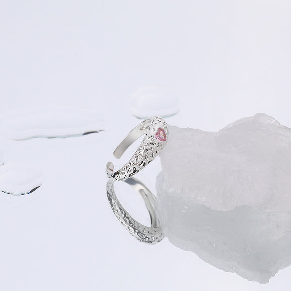 FJ0944 925 Sterling Silver Heart Zircon Hammered Ring