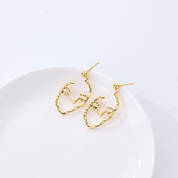FE2663 925 Sterling Silver Retro Hollow Abstract Face Stud Earrings