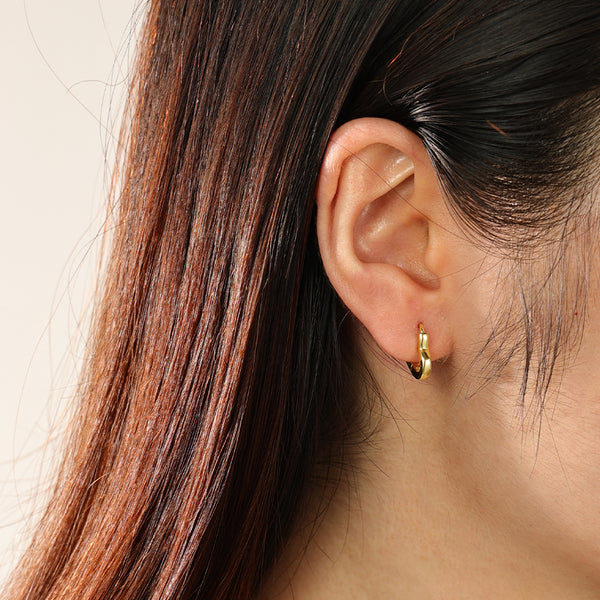 FE2278 925 Sterling Silver Heart Huggie Hoop Earrings