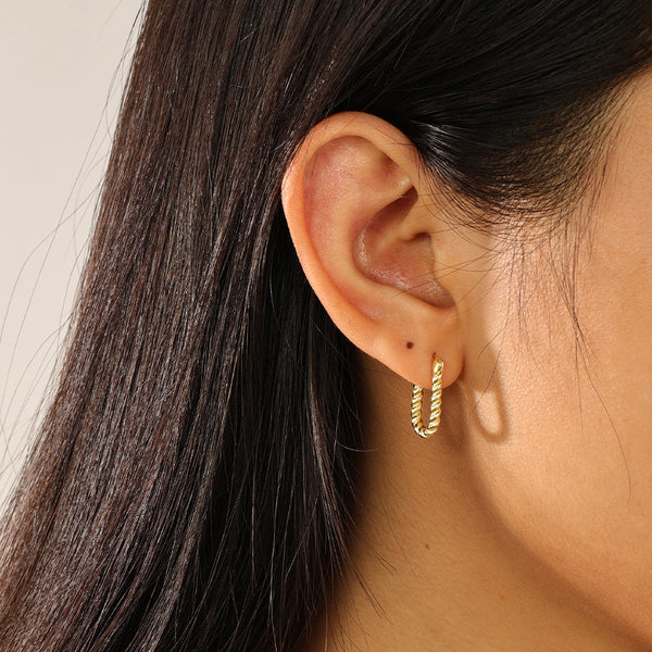 FE2391 925 Sterling Silver Bead Oval Hoop Earrings