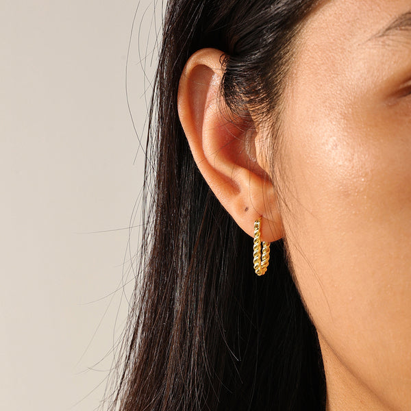 FE2391 925 Sterling Silver Bead Oval Hoop Earrings