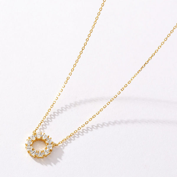 VFX0206 Hollow Circle Zirconia Pendant Necklace