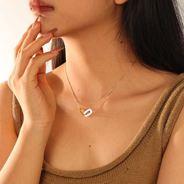 VFX0030 Interlocking Oval Enamel Necklace