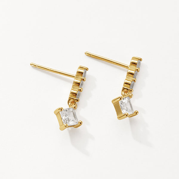 FE3105 Cubic Zirconia Stud Earring