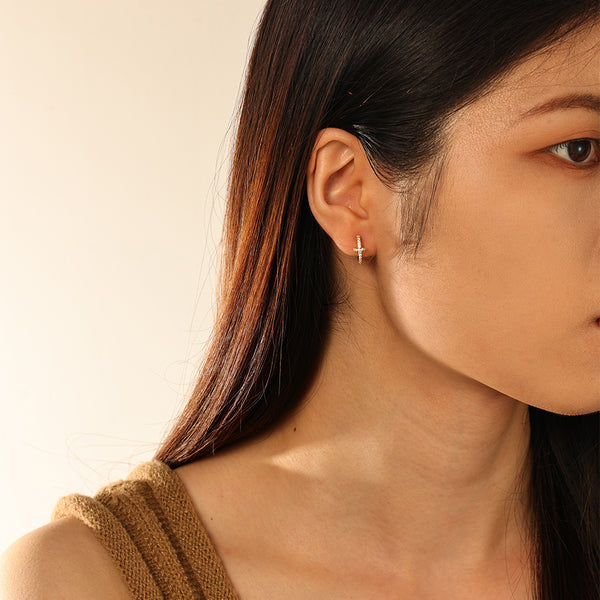 FE2885 925 Sterling Silver Pave Locking Hoop Earrings