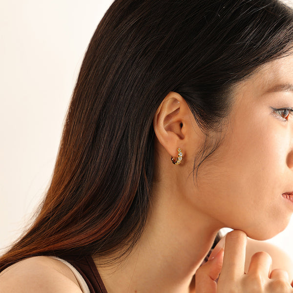 VFE0166 Vintage Bezel Setting Cubic Zirconia Hoops Earring