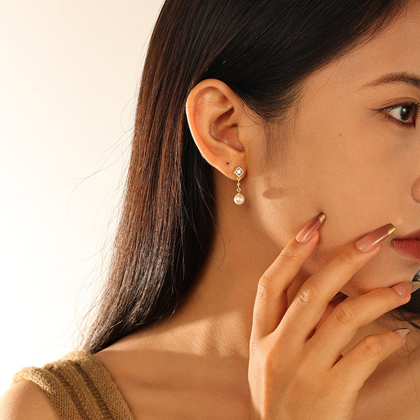 VFE0047 Geometry CZ Shell Pearl Drop Stud Earrings