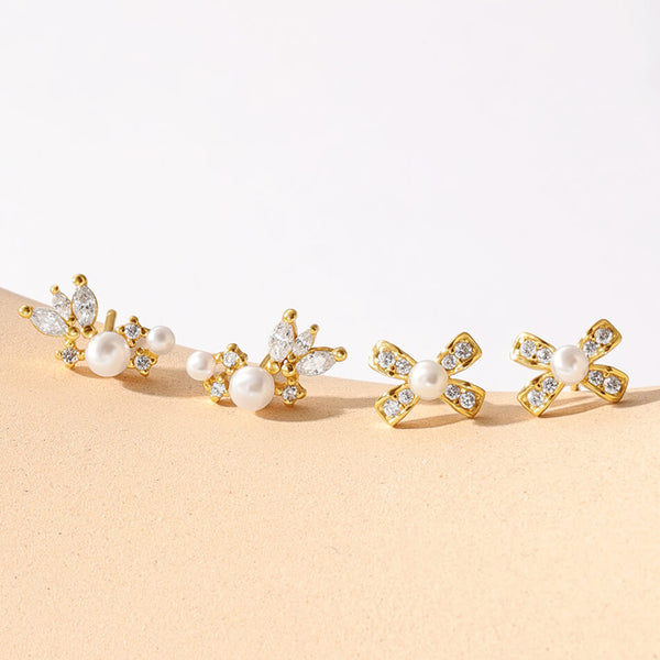 FE3479 Dainty Women CZ Shell Pearl Stud Earring