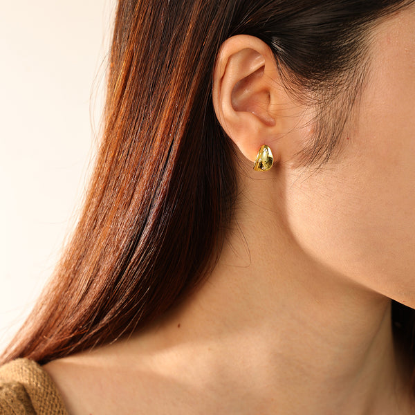 FE2899 925 Sterling Silver Commna Gold Stud Earring