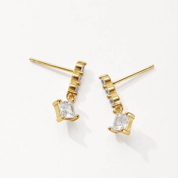 FE3105 Cubic Zirconia Stud Earring