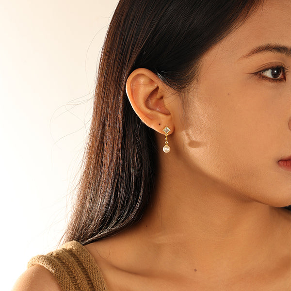 VFE0047 Geometry CZ Shell Pearl Drop Stud Earrings