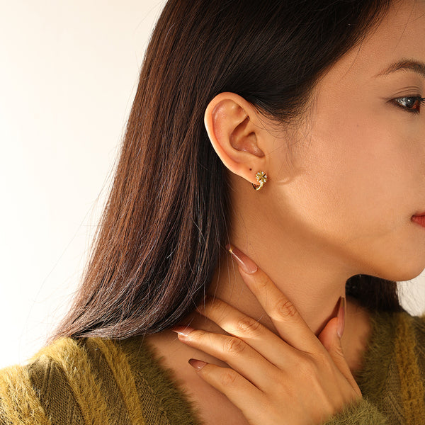 FE3114 Snowflower CZ Hoop Earring