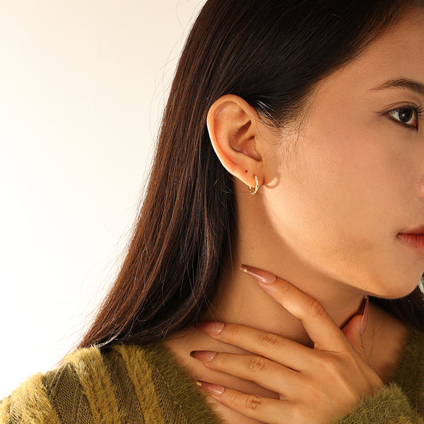 FE3115 Twist CZ Hoop Earring