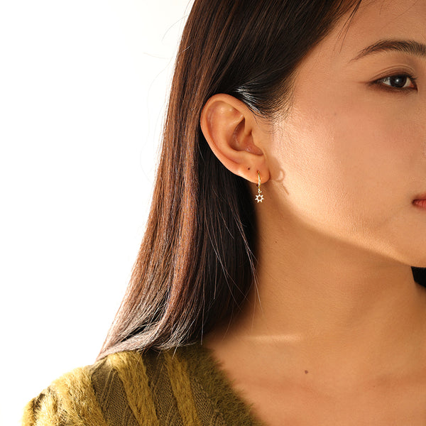 FE3179 Starburst Dangle Hoop Earring