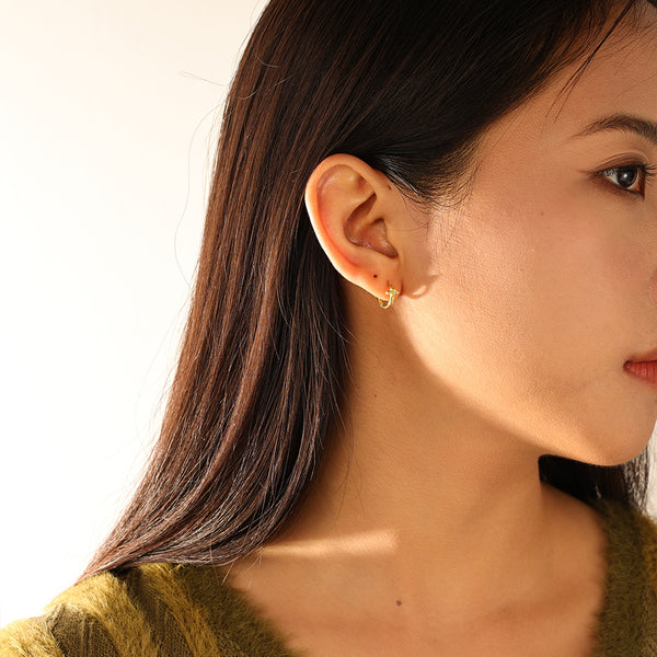FE3130 Classic Cross Hoop Earring