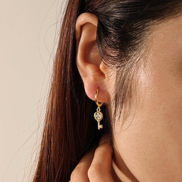 FE2189 925 Sterling Silver CZ Key Dangle Earrings