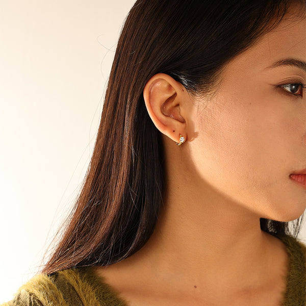 FE3170 Claw Setting CZ Hoop Earring