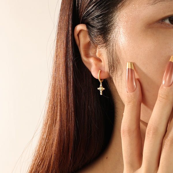 FE2135 925 Sterling Silver Cubic Zirconia Bezel Cross Dangle Earrings