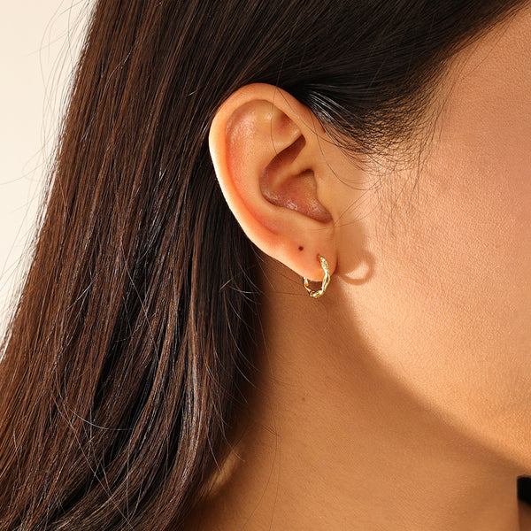 FE3115 Twist CZ Hoop Earring