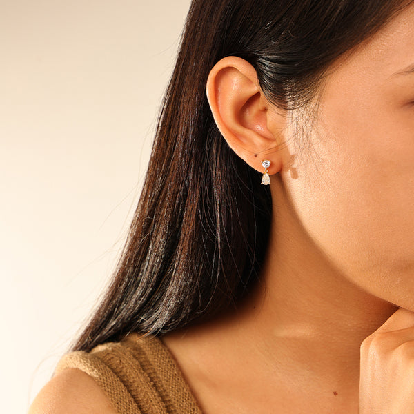 FE2774 925 Sterling Silver Cubic Zirconia Waterdrop Stud Earring