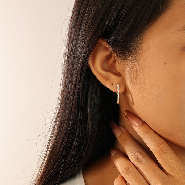 FE2095 925 Sterling Silver Oval Cubic Zirconia Hoop Earrings