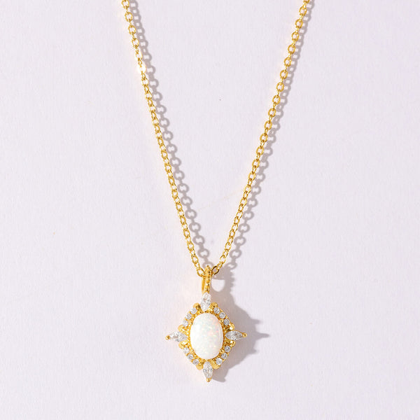 VFX0186 Oval Moonstone Pendant Necklace