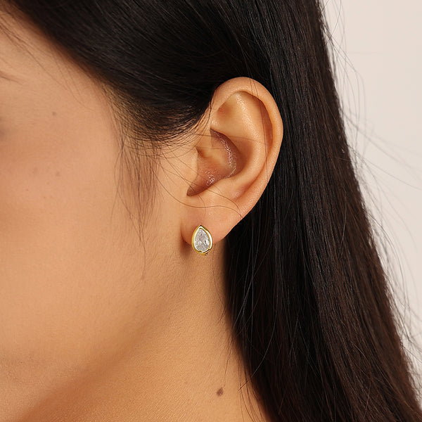 VFE0685 Teardrop CZ Hoop Earrings