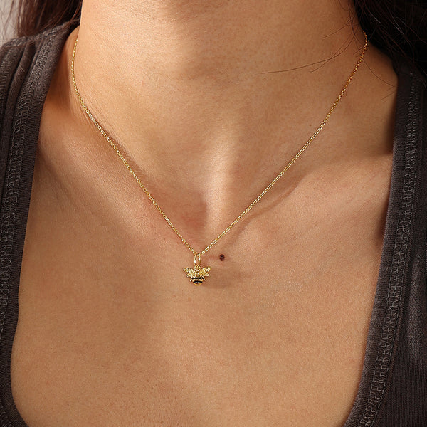 VFD0745 Lively Bees Nedcklace Charm