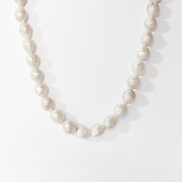 VPN0090 Vintage Freshwater Pearl Necklace