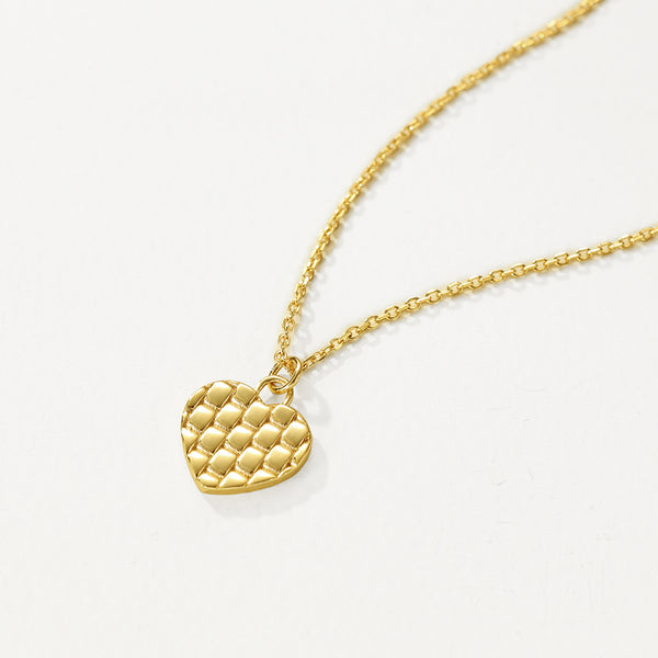 VFX0033 Minimalist Heart Pendant Necklace