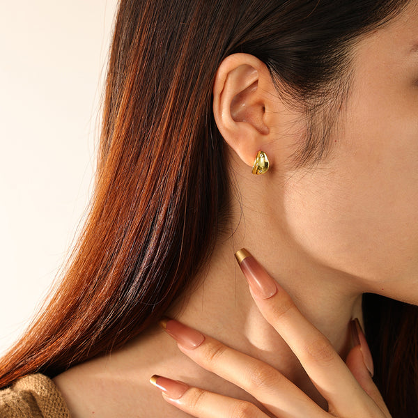 FE2899 925 Sterling Silver Commna Gold Stud Earring