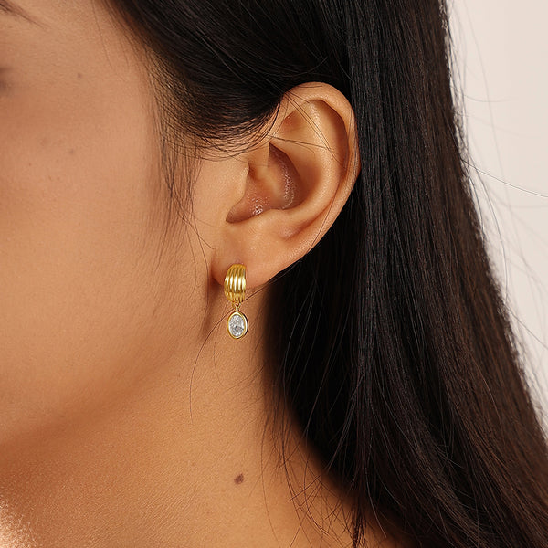 VFE0686 Vintage Drop Earrings
